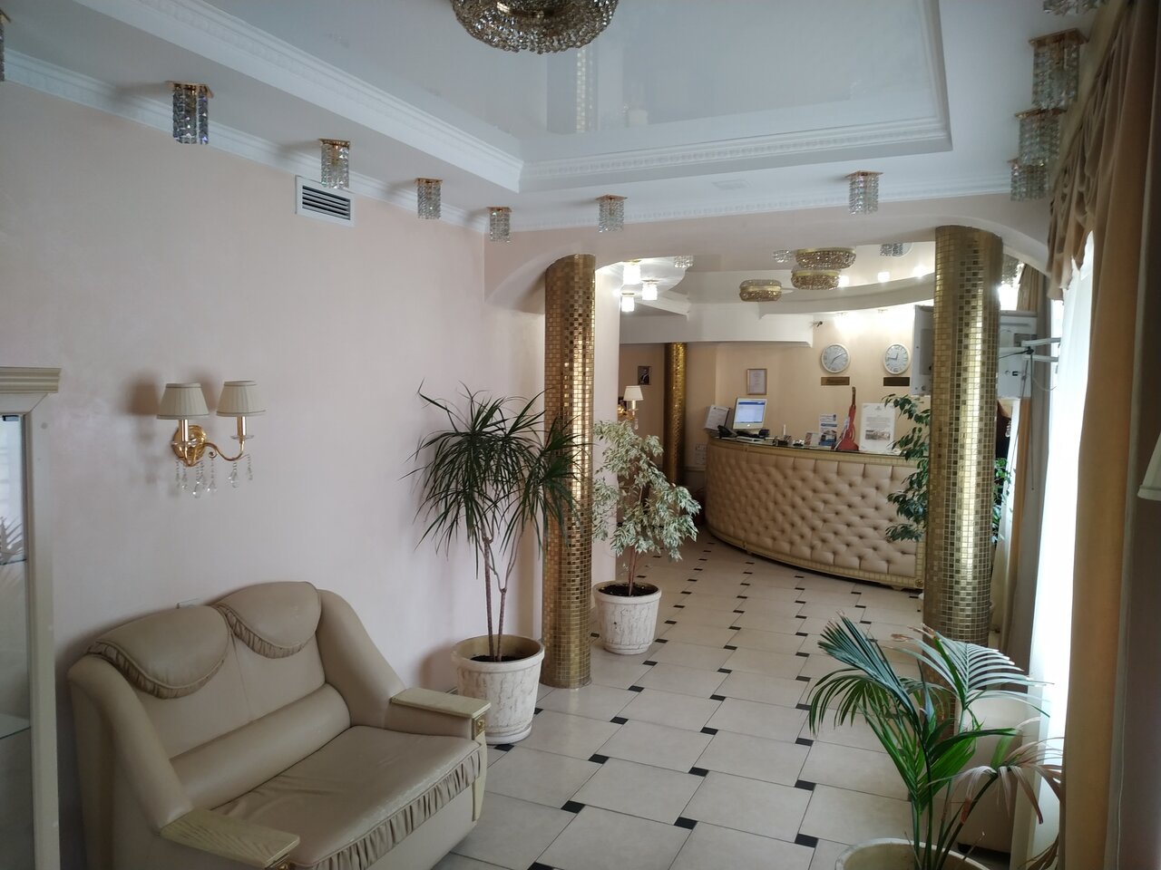 Гостиничный комплекс Акрополис Саратов-113