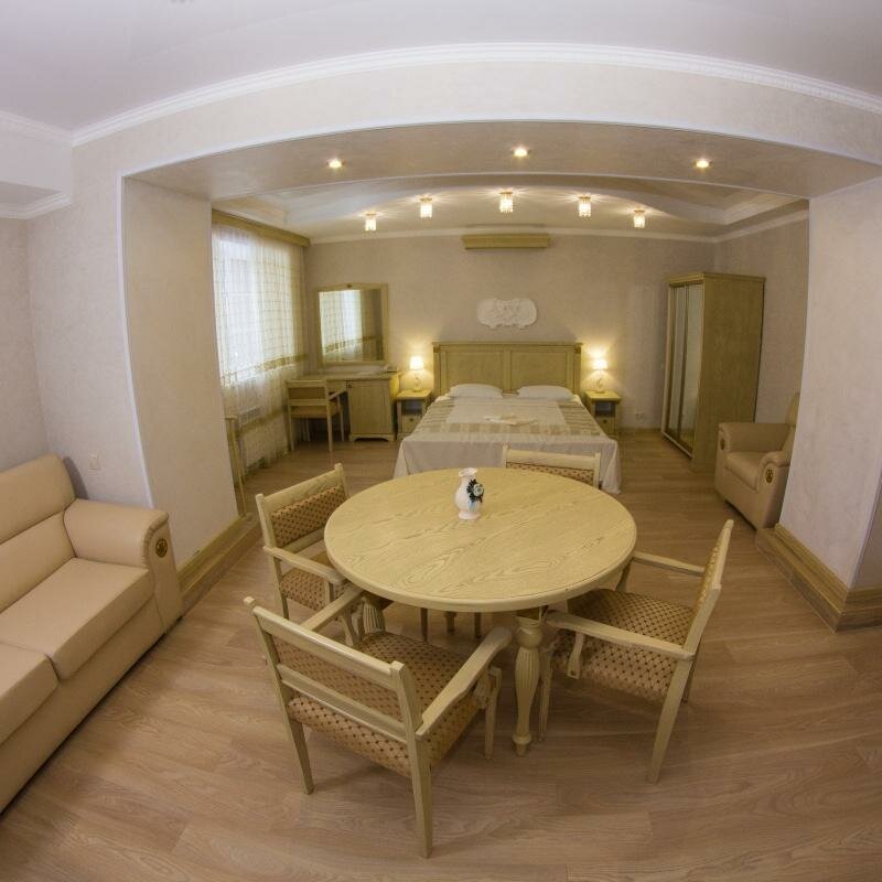 Гостиничный комплекс Акрополис Саратов