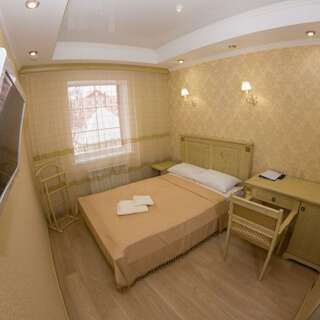 Гостиничный комплекс Акрополис Саратов КОМФОРТ DOUBLE (2-СПАЛЬНАЯ КРОВАТЬ)-1