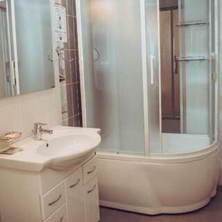 Гостиничный комплекс Акрополис Саратов КОМФОРТ TWIN (ДВЕ 1-СПАЛЬНЫЕ КРОВАТИ)-2