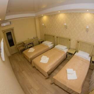 Гостиничный комплекс Акрополис Саратов Трехместный комфорт-4