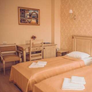 Гостиничный комплекс Акрополис Саратов Трехместный комфорт-3