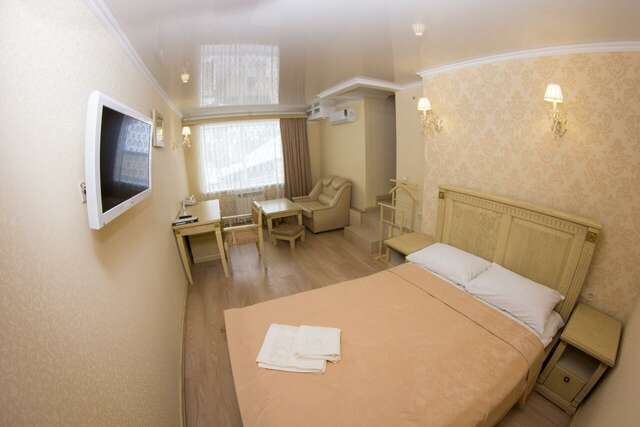 Гостиничный комплекс Акрополис Саратов-150