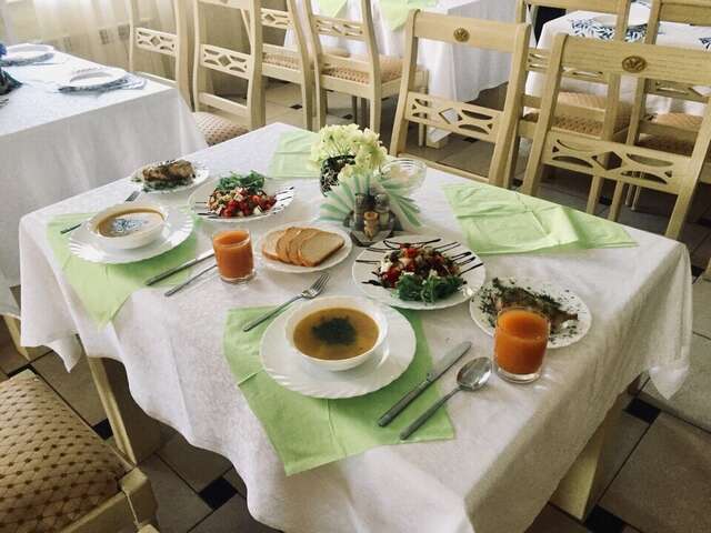 Гостиничный комплекс Акрополис Саратов-96